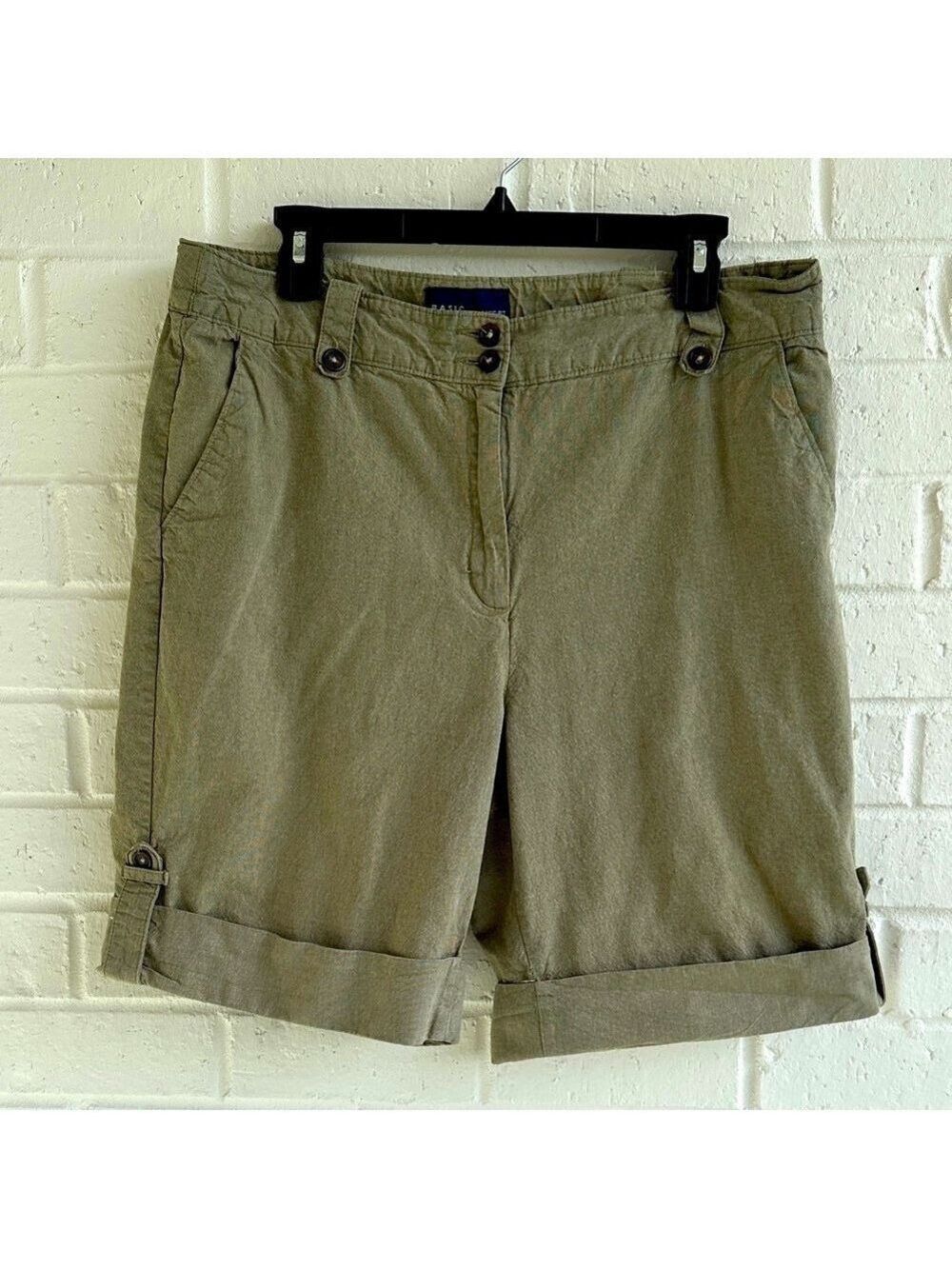 Basic Editions Women's Khaki Bermuda Shorts, Size 14. All Cotton. Almost New.